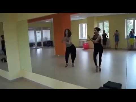 Soraya Ivonet - Intermediate Salsa shine on 1 .