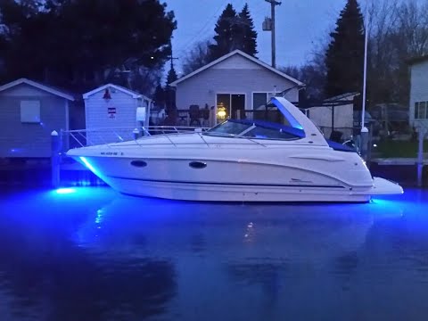 Drain Plug Light comparison: BoatPlugLight.com