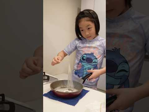 伸びるマシュマロに挑戦！#marshmallow