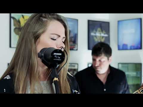 Frankie Raye Band - Somebody To Love (Jefferson Airplane Cover)