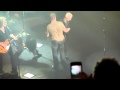 Roxette Singer Falls On Stage