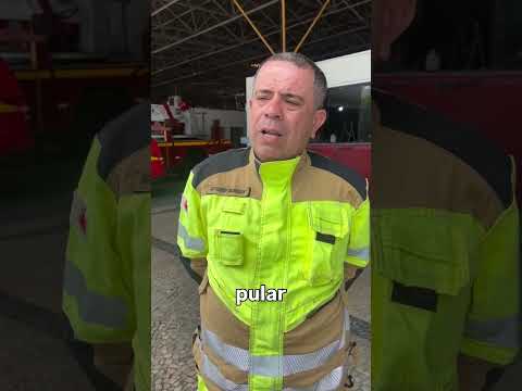 O Corpo de Bombeiros encontrou, o corpo do pai que se afogou durante um passeio de moto aquática 1