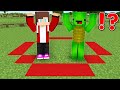 IF YOU LEAVE THE CIRCLE YOU DIE 3 Days Survival In Minecraft
