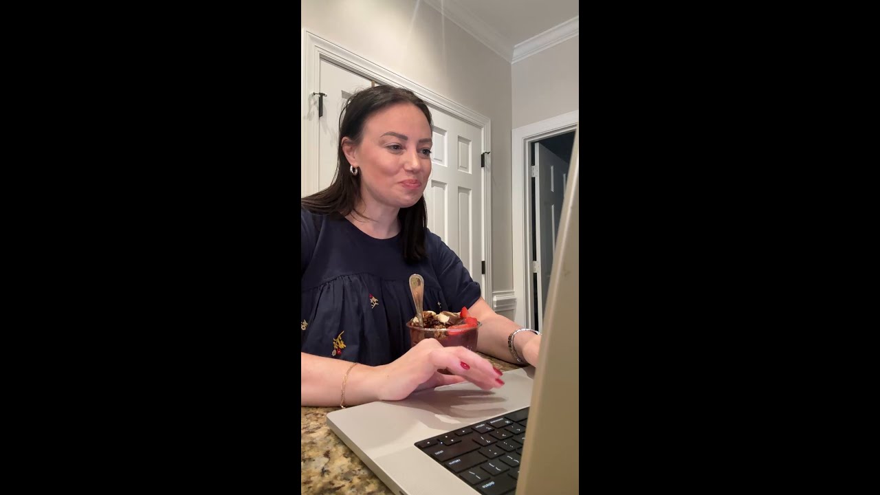 Victoria Found The Ultimate Cheat Code For Busy Mornings 💻☕️