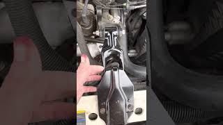 2005 Buick Century 3.1L Engine Mount/Torque Strut Replacement