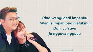 Download lagu SAKIT RINDU - Happy Asmara ft Denny Caknan (LIRIK) mp3