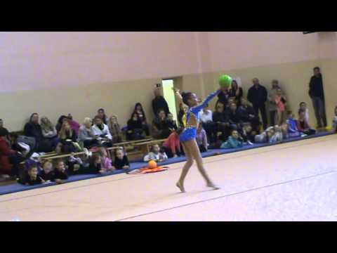 Шворак Диана 2005 мяч турнир "Вера, Надежда, Любовь" г.Киев 17.10.2015