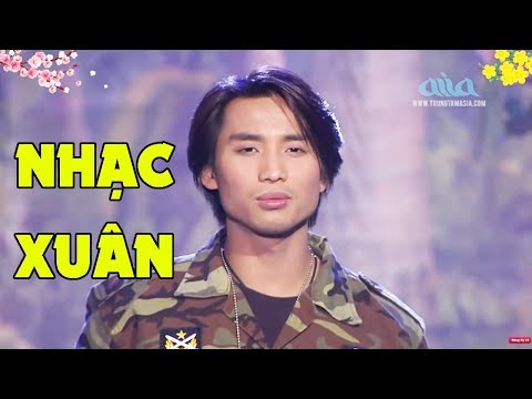 Thể hiện bởi Đan Nguyên