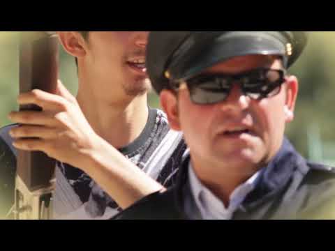 LE BOY MANOUCHE A 100% - LA CHMIT'RIE - Les Voleurs De Poules - (Clip Officiel 2018)