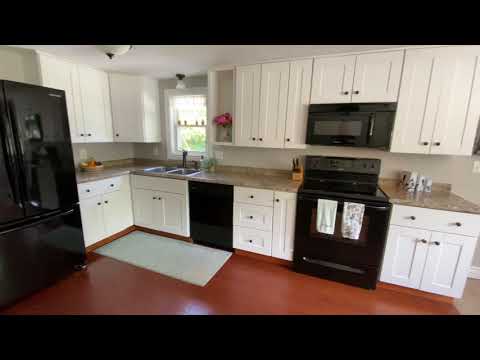 Virtual Tour for 128 S. Main St. Carver, MA