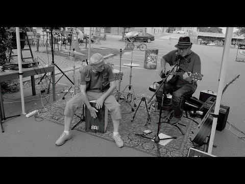 Vystoupení kapely Retro Blues v Hudební uličce Malá Kodaň!