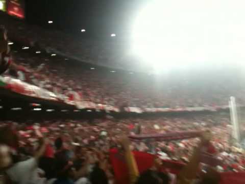celebrando el titulo de la copa del rey en el camp nou