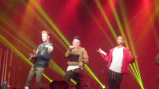 B-Brave On fire Melkweg