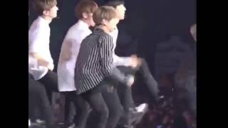 Download lagu WANNA ONE - WANNA BE (MY BABY) LIVE FANCAM | 170807 WANNA ONE DEBUT SHOWCASE mp3