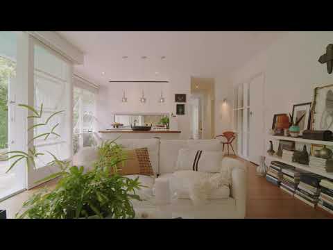 "Andriesse House" - Mid-century Perfection in Mona Vale