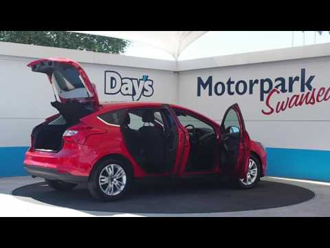 14 Reg Ford Focus Diesel Hatchback 1.6 TDCi 115 Titanium Navigator 5dr