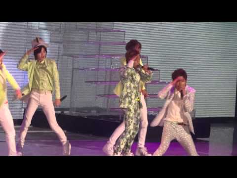 [FANCAM]130425 MCD in Taiwan - INFINITE Nothing's Over