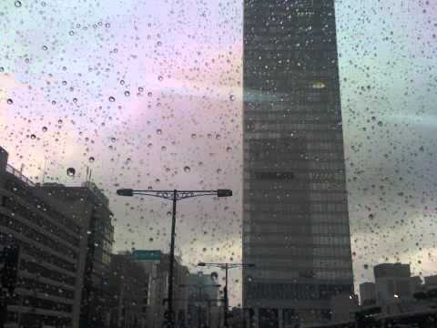 Tsuki no Shizuku 月のしずく - ライブ recorded in Tamachi station, Tokyo