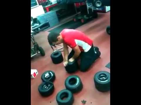 comment demonter pneu karting