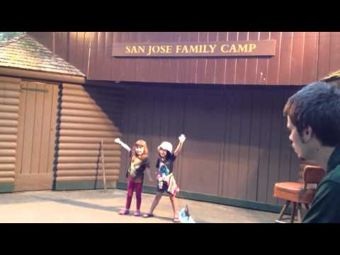 Jia and Rayleen - First Grade Song