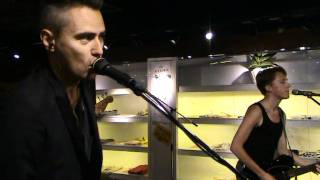 Tesla Boy (feat. Poco Cox) - Liberating Soul - Live @ Tsvetnoy Central Market (29.07.2011) [2/10]