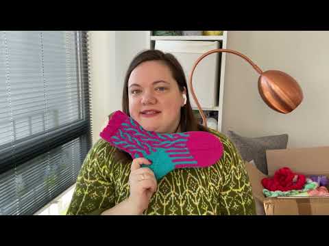 Strick- und Häkelpodcast 71 - Ein fertiges Kunstwerk und Frühlingswolle
