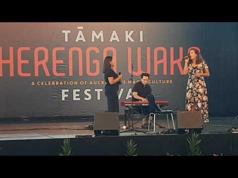 Old gold from Nia. Aporonia Arahanga and Ria Hall.