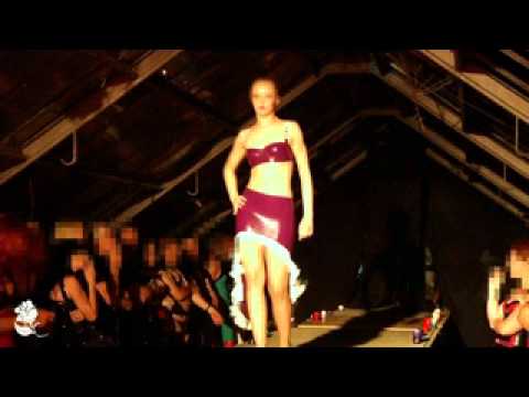 latex fashion.wmv