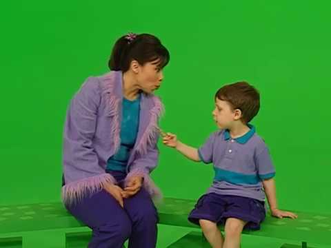 Singing with foursquare complete