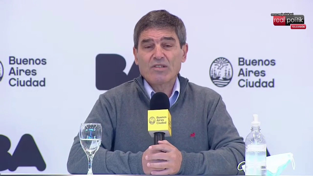 Quirós, sobre AstraZeneca: “Los casos con efectos secundarios son pocos pero preocupantes”