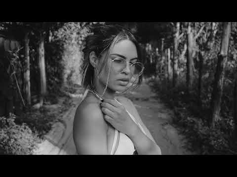 Adriana Mezzadri - Marcas De Ayer (Sivi Remix)