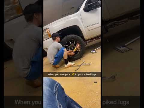 How to: fix losing your wheels spiked lug nut key 🔑