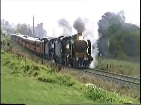 K190 and K183 to Leongatha South Gippsland Railway 25 07 1993