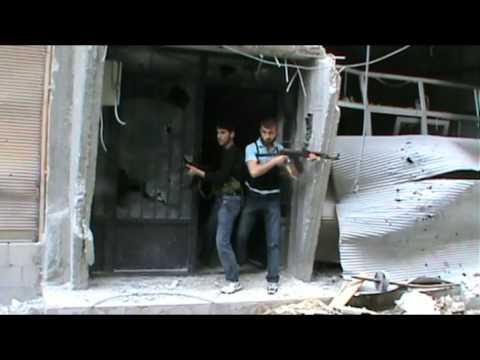 انتشار عناصر كتيبة سيف الله المسلول في احدى أحياء مدينة حمص