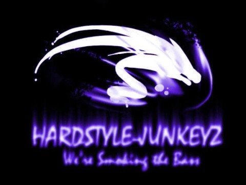 Overload Vs. It's a Dream - Ganjaguru