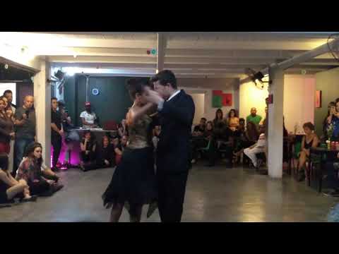 Baile de aniversário 7&8 - Apresentação de Tango - Robertinha Bastos e Léo Diniz
