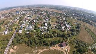 preview picture of video 'Коттеджный поселок в д. Ельня, Ногинский район. Аэрофотосъемка'