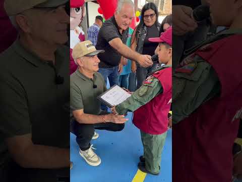 Celebramos la entrega de la cancha techada del Liceo Alfonso Vázquez Bravo municipio Andrés Bello,