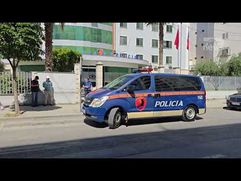 Top News - Kapen dy vëllezërit në Durrës/ Anëtarë të një organizate kriminale trafiku droge në Itali