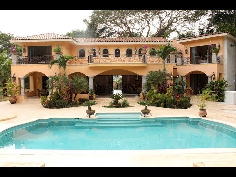 Casa De Leon | San Pancho - The Agency