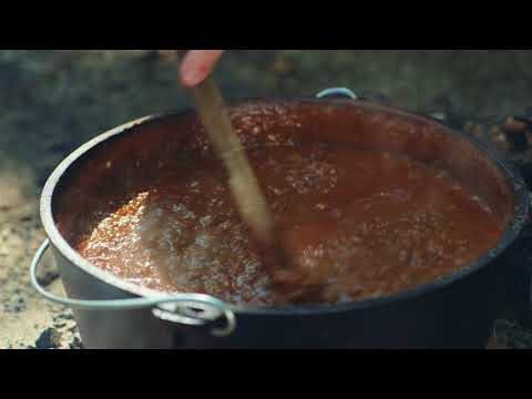 How to use a Lodge 4-in-1 Camp Dutch Oven Tool