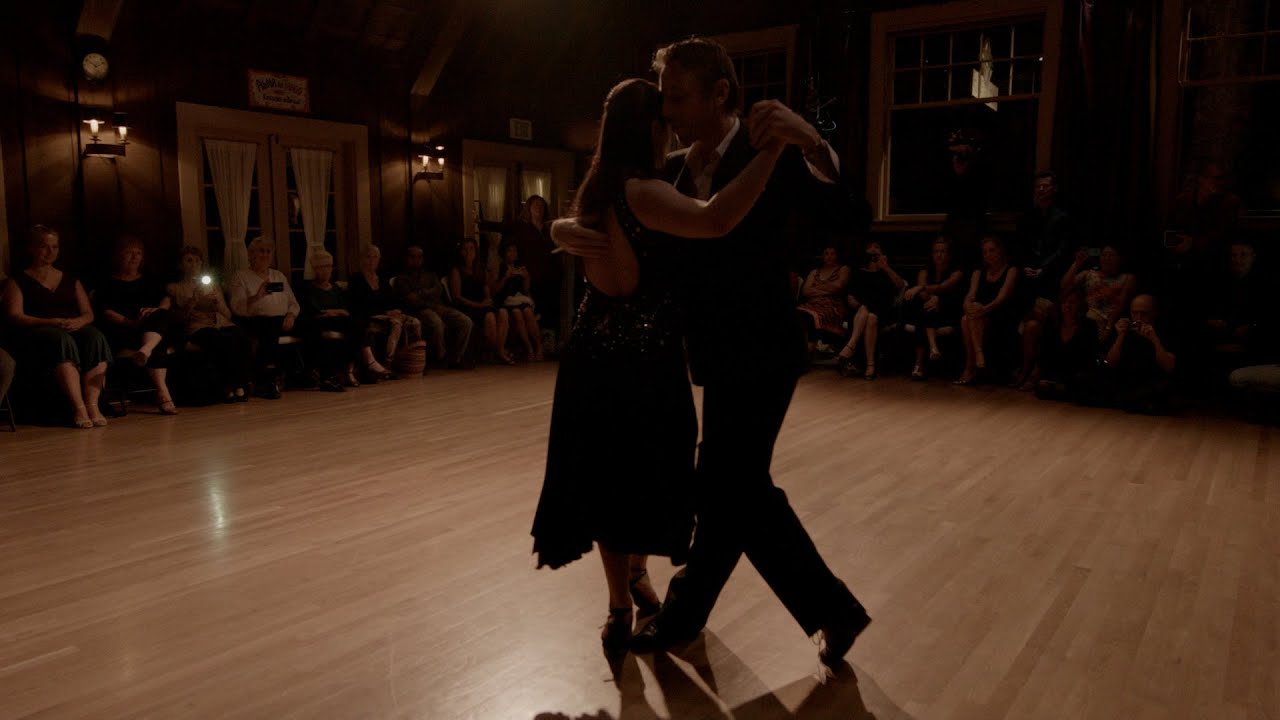 Johana Copes & James Friedgan Que te Importe 1of 3