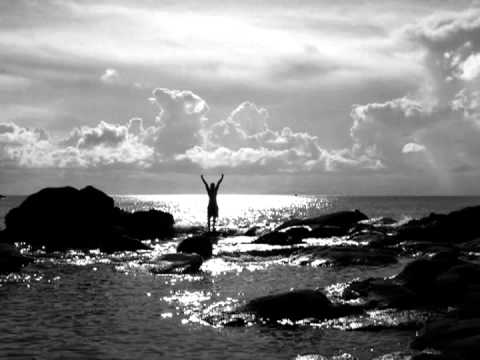 Bastian Minari feat. Papa Nico - Nomade