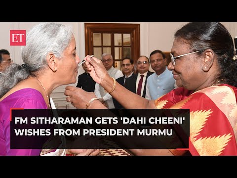 FM Nirmala Sitharaman meets President Murmu at Rashtrapati Bhavan