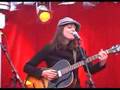 Listen and enjoy - fresh performance Amber Rubarth in Sweden