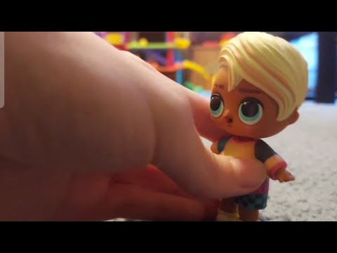 Damo and Darren 1 - 'Ciggy Butt Brain'