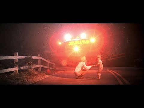 Close Encounters of the Third Kind - Chasing the UFOs (1977) 60fps 1080p HD