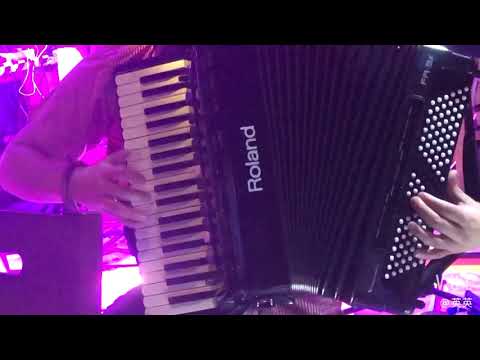 Iggy Stone&Alpenrocker LIVE in Chengdu,China 2019.@Hitri prsti (Kar naprej)🎶