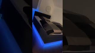 Download lagu Inspirasi Dekorasi Kamar Tidur Dengan Lampu LED | Rumah Bikin Betah mp3