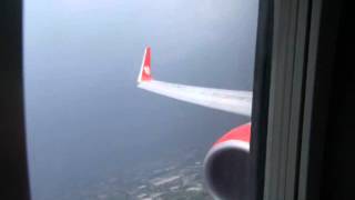 preview picture of video 'Lion Air 737-900ER RTB to Soekarno Hatta due to technical problem'